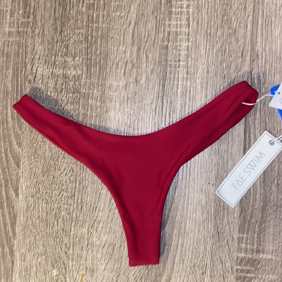 FAE NALU TOP NERO BLACK NWT - Picture 9 of 9